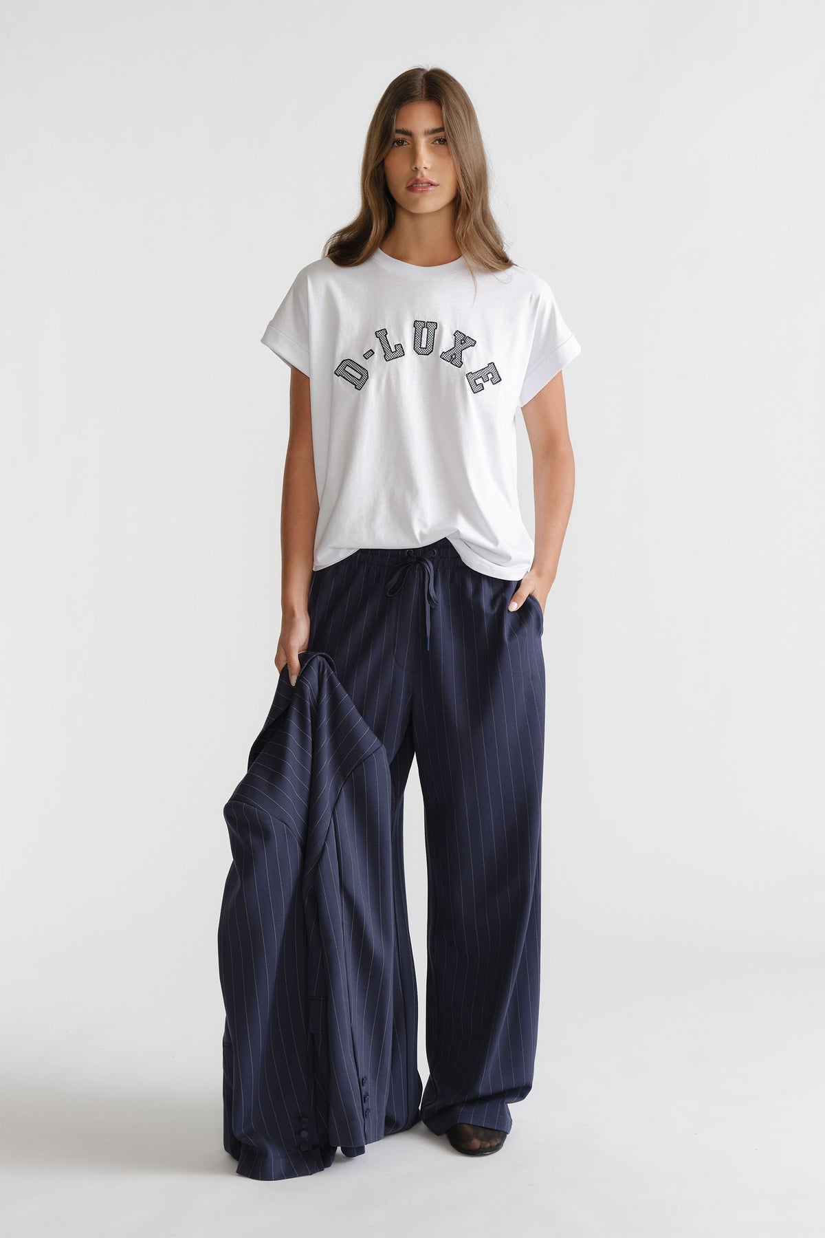 D-Luxe Crosshatch Halfmoon Tee