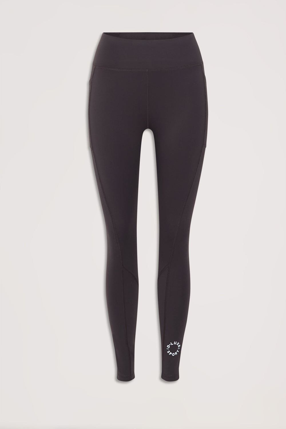 D-Luxe Stamp Legging front view in portrait with signature ankle branding and sleek mid-waisted fit, gallery position 4.