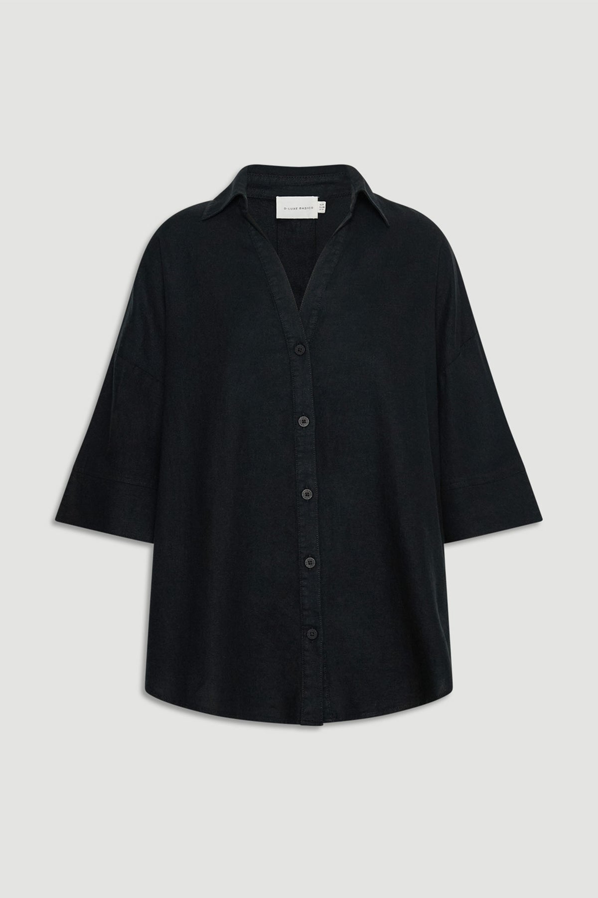 D-Luxe Linen Blend 3/4 Shirt in black, portrait view, lightweight breathable linen with relaxed fit, gallery image 4