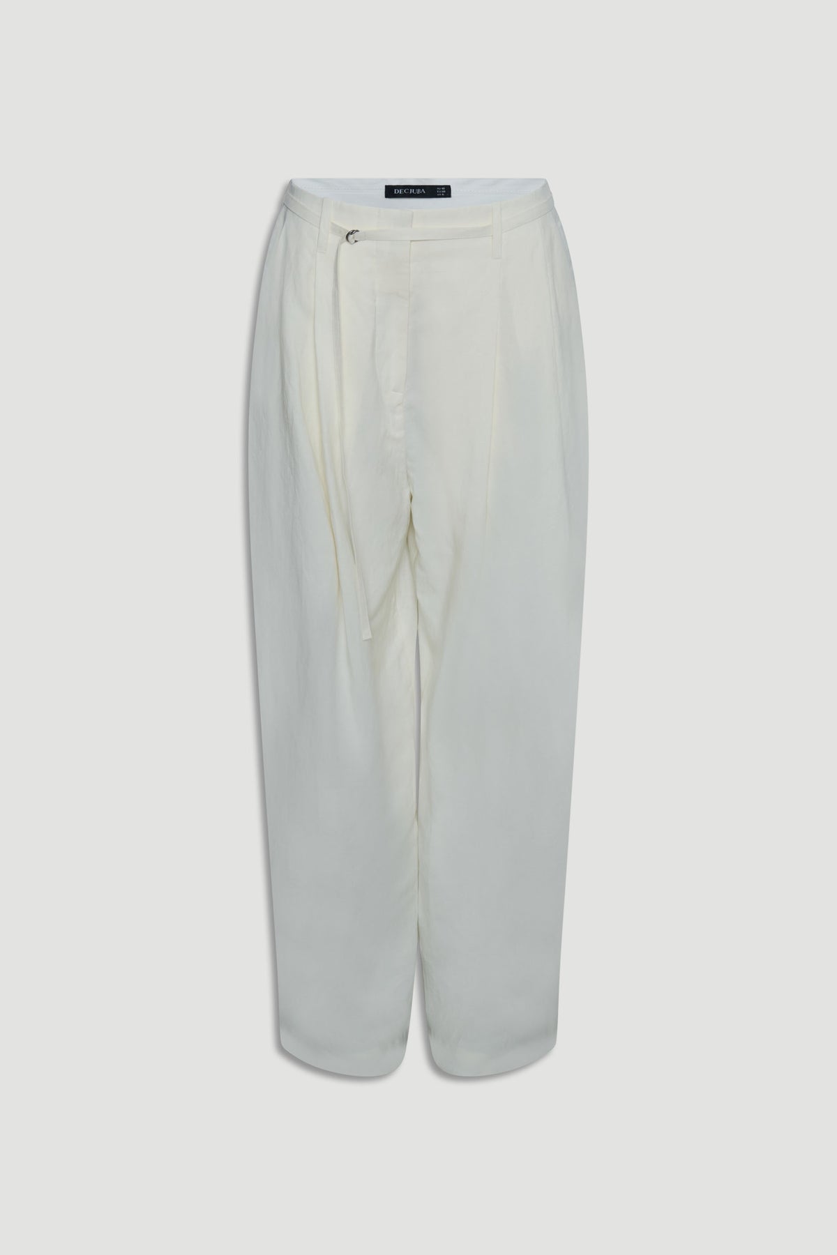 Leah Linen Blend Pant in white, relaxed pleated barrel leg, mid rise, functional side pockets, gallery position 4 portrait view