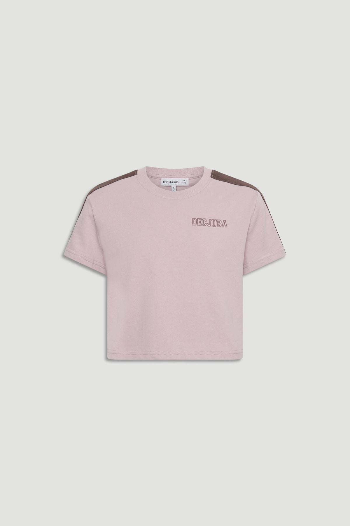 Soft plum cropped tee with contrast shoulder panels and subtle logo detail for easy everyday style.
