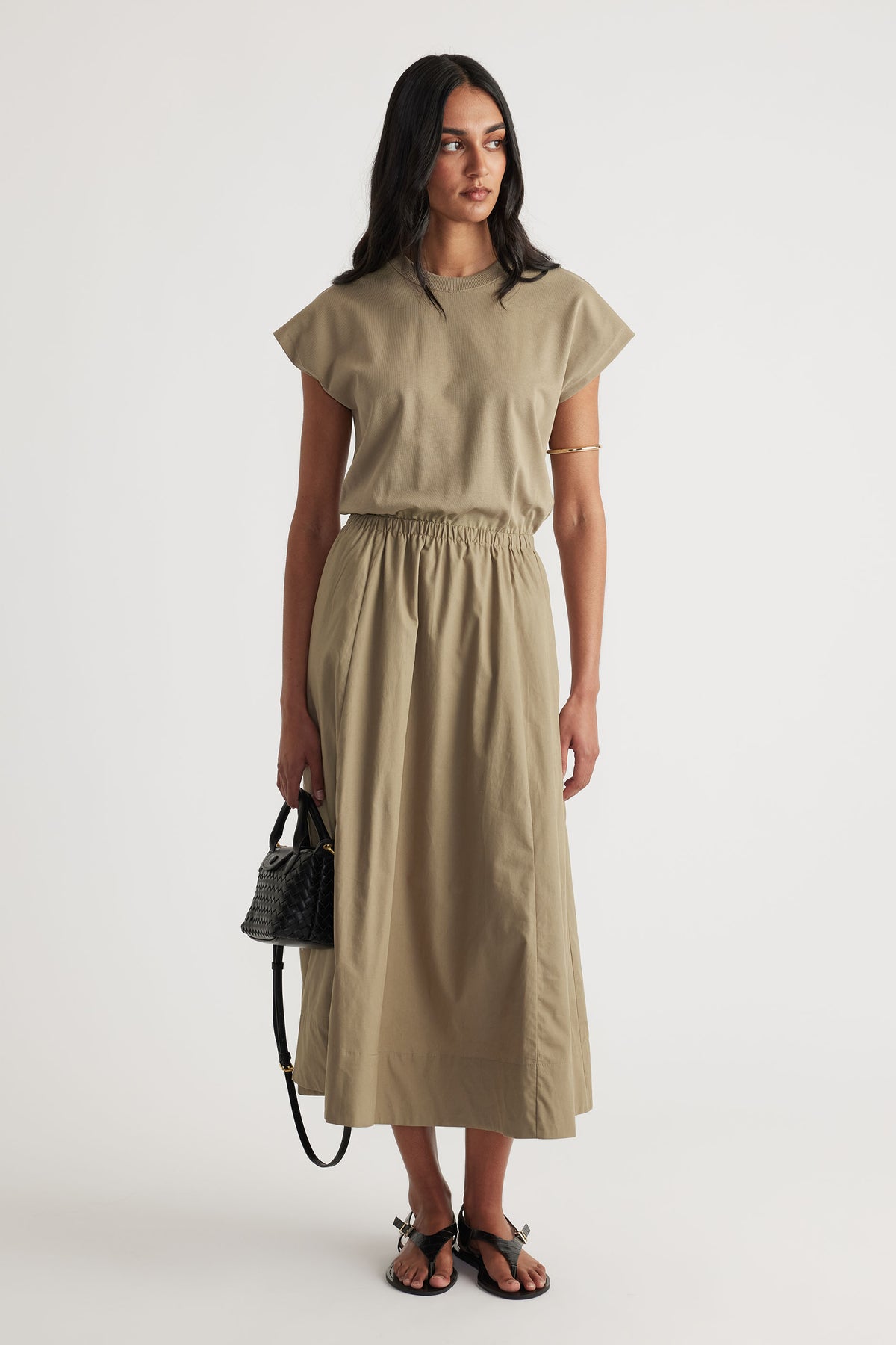 Portrait of model wearing Sadie Spliced Maxi Dress with elastic waistband and side pockets, gallery position 1, 1880x2820px