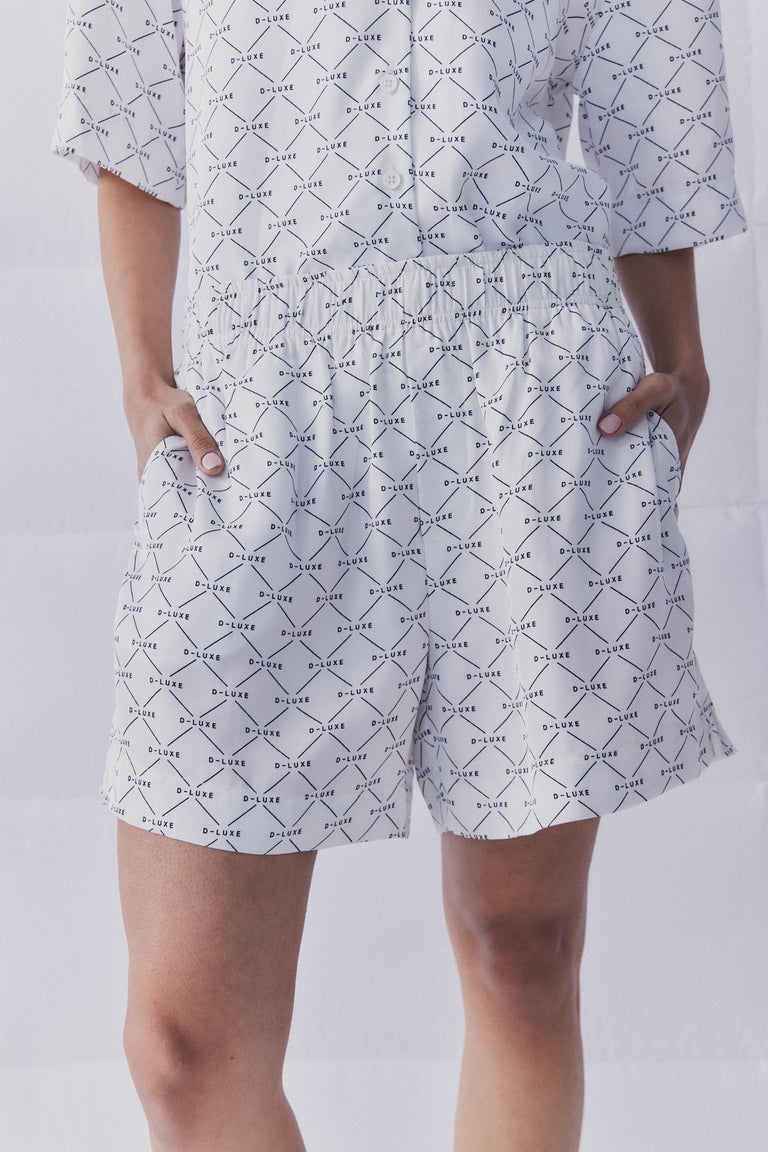 D-Luxe Monogram Print Short