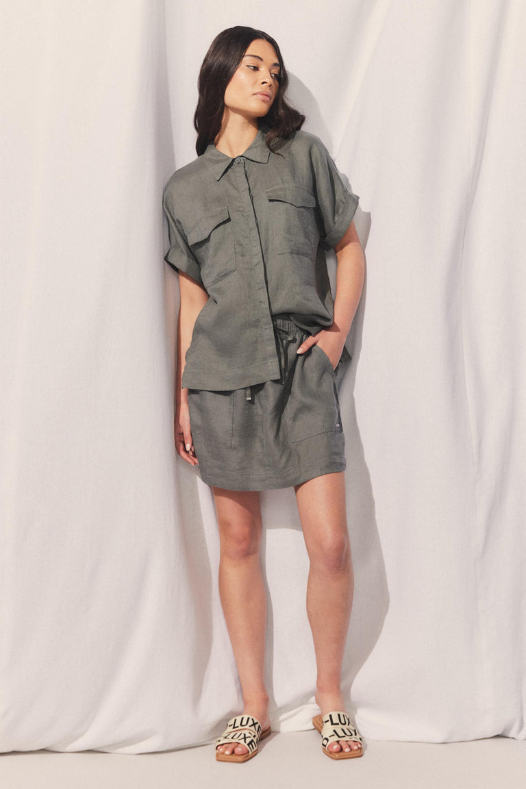 D-Luxe Linen Mini Skirt