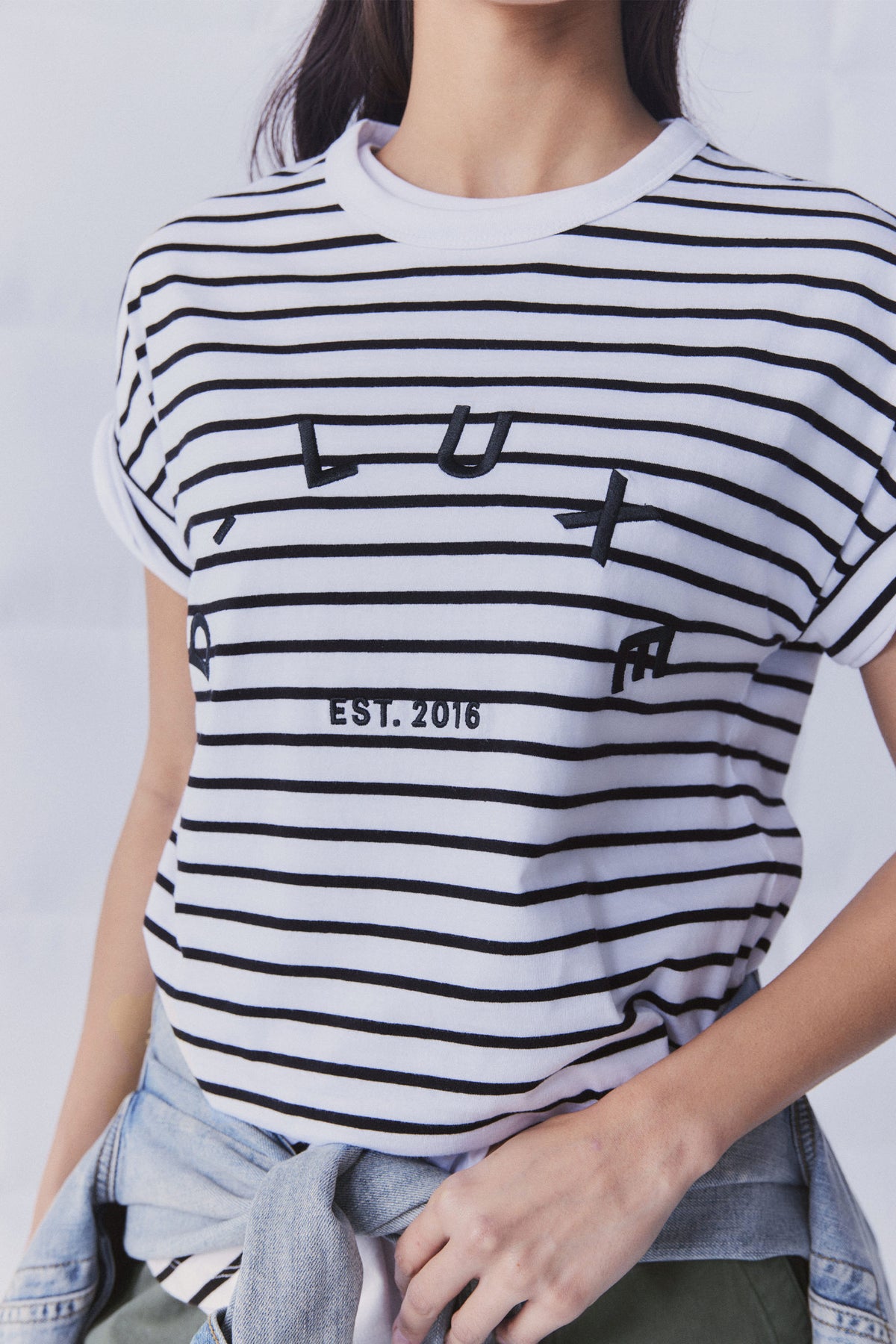 D-Luxe High Low Tee