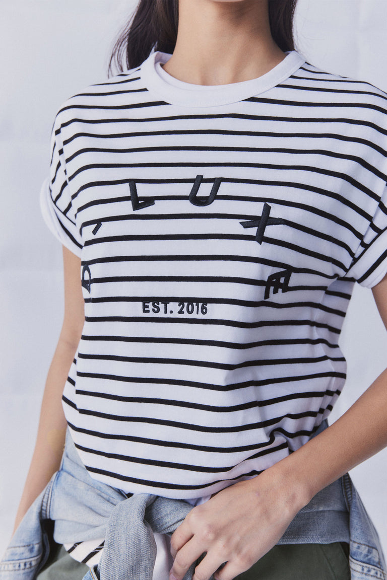 D-Luxe High Low Tee
