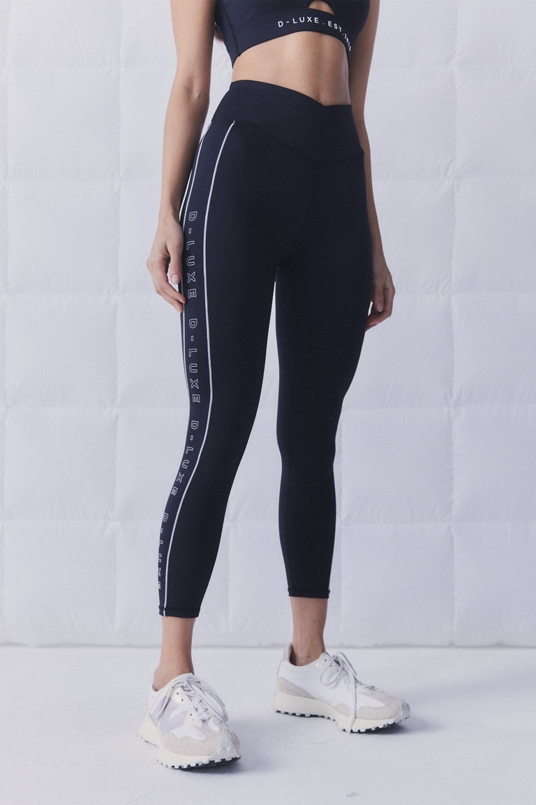 D-Luxe Wrap Waist Logo Legging