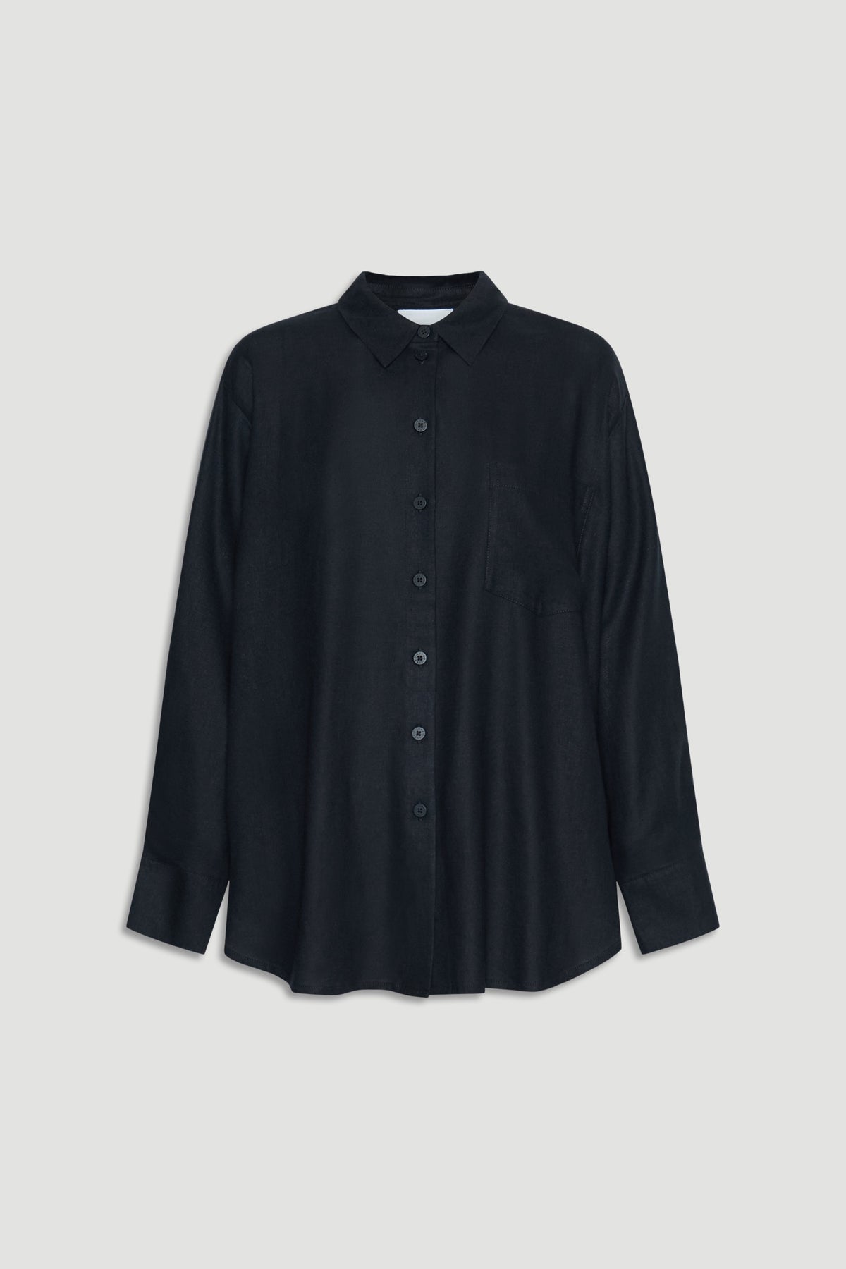 D-Luxe Linen Blend LS Shirt in black, lightweight breathable fabric, portrait shot gallery position 4, 1880x2820px.