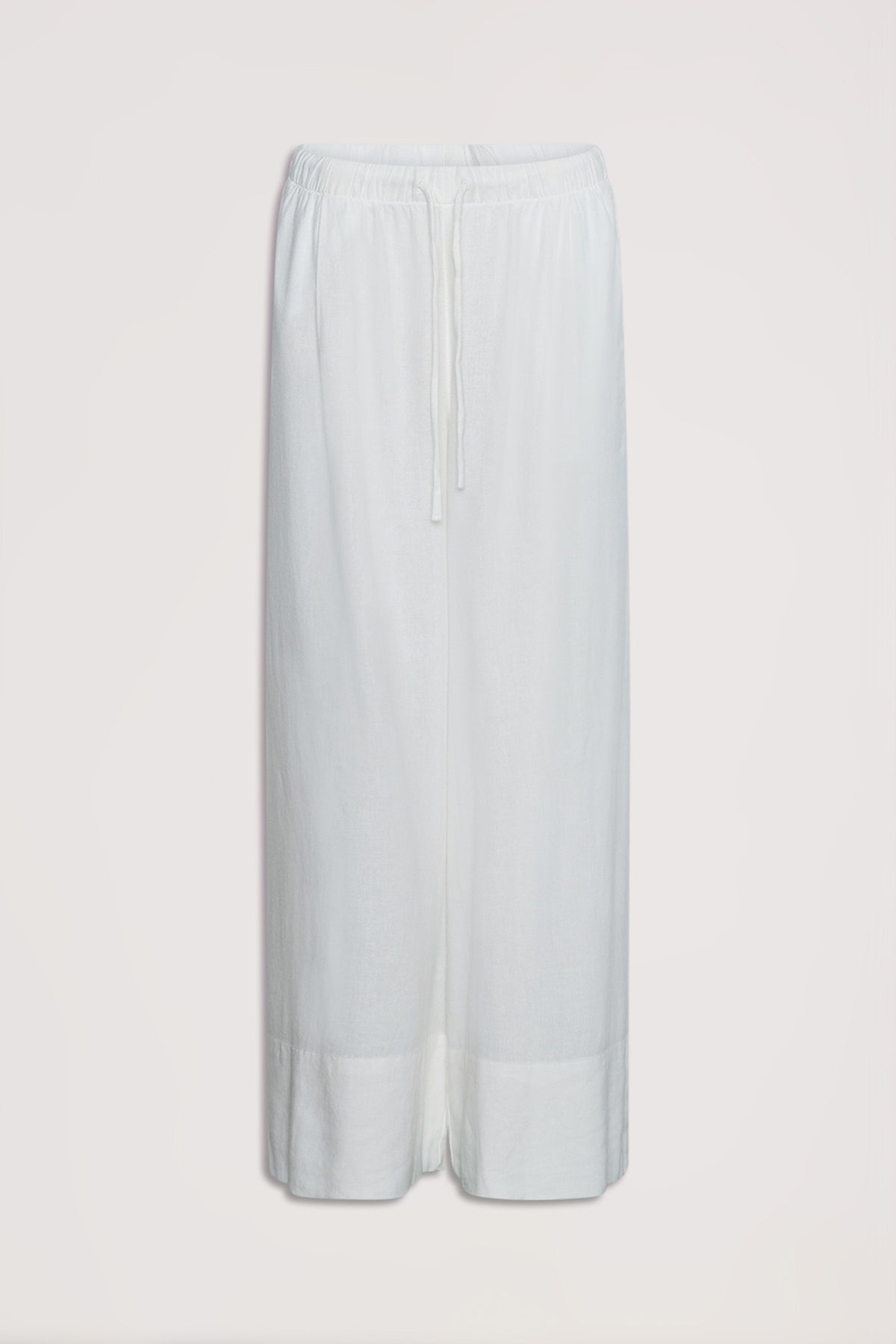 D-Luxe Linen Blend Pant in white, soft breathable linen blend, gallery position 4, portrait orientation, 1365x2048 px.