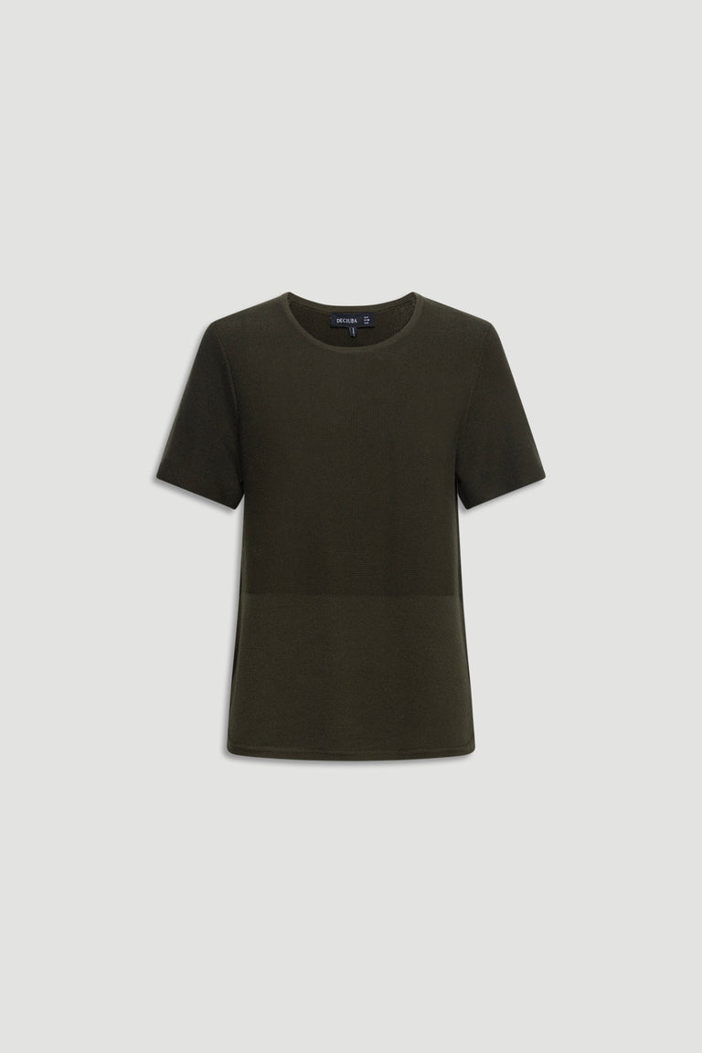 Forest green short-sleeve knit top with a simple round neckline and a smooth, fitted silhouette.