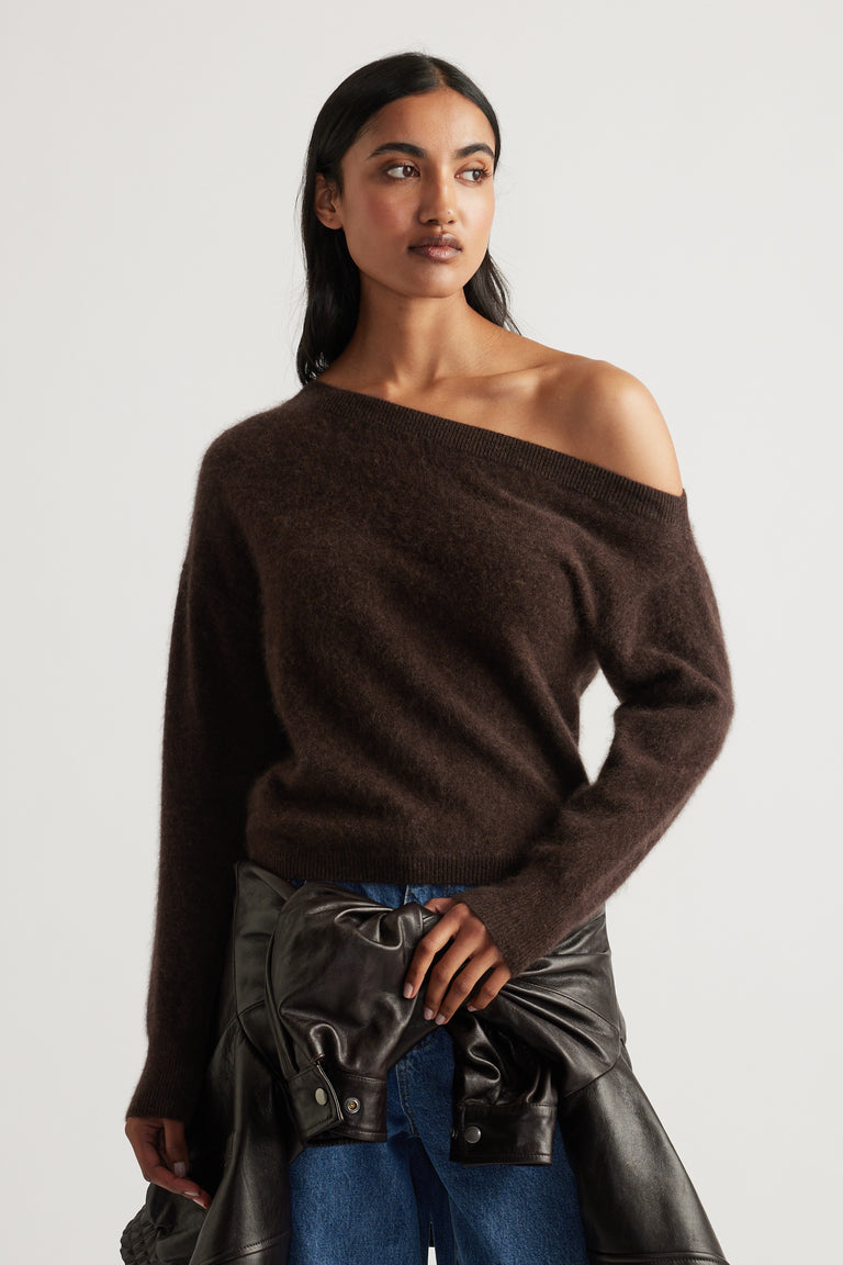 Soft chocolate brown wool jumper with relaxed drop shoulder design for a cozy, stylish layered look
