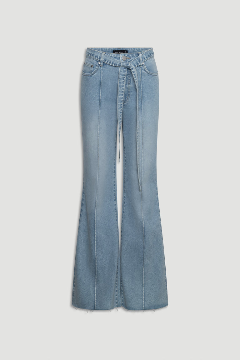 Light blue denim Freya Flare Jean with a high waist, front seam detail, and a matching tie belt for a flattering fit