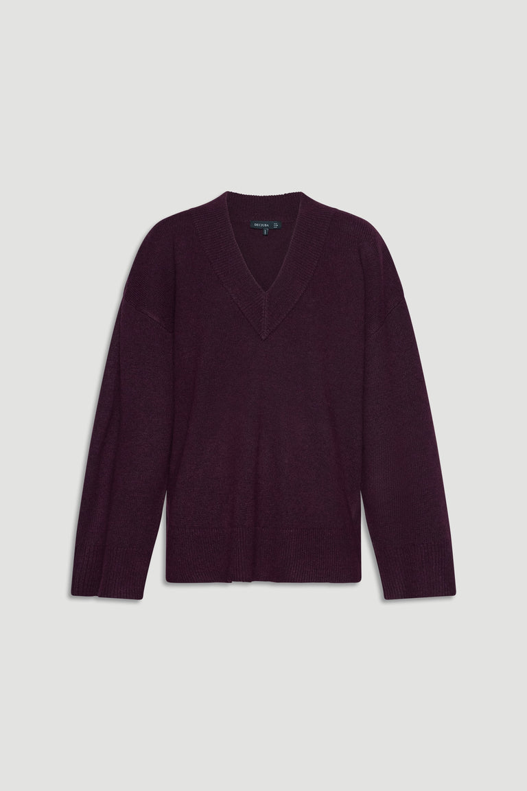 Deep burgundy V-neck knit jumper with relaxed long sleeves and ribbed trims for an easy, stylish layering piece