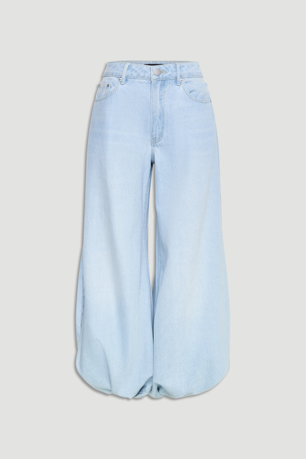 Light wash high-rise jeans with a balloon leg silhouette, featuring classic five-pocket styling for a relaxed yet stylish fit