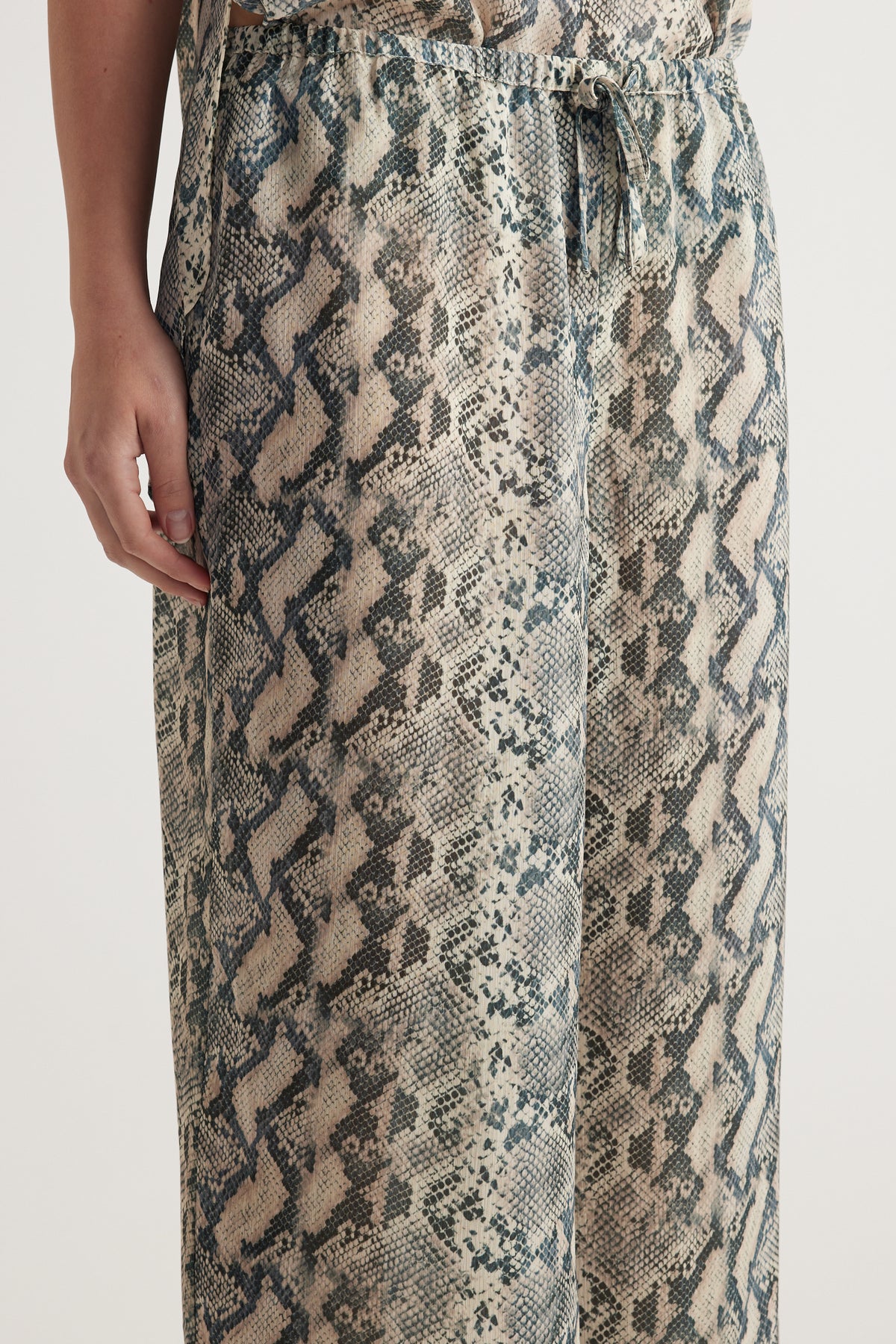 Clare Yoryu Pant