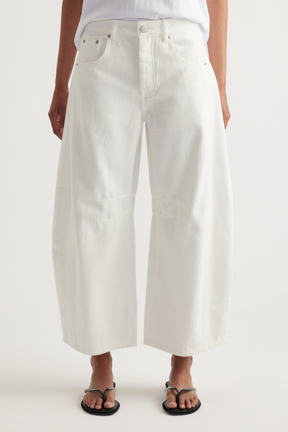 Tilly High Rise Barrel Jeans
