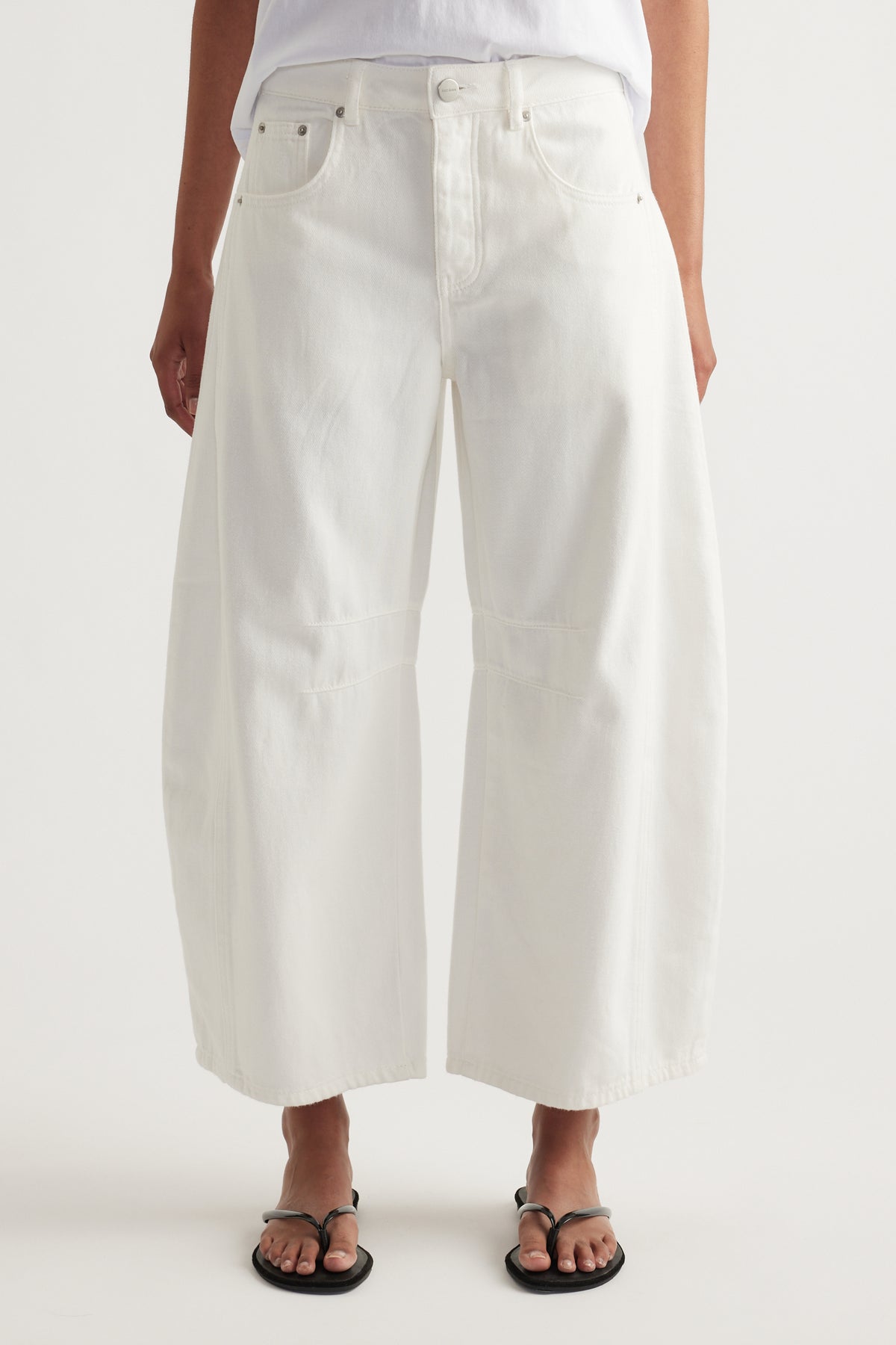 Tilly High Rise Barrel Jeans