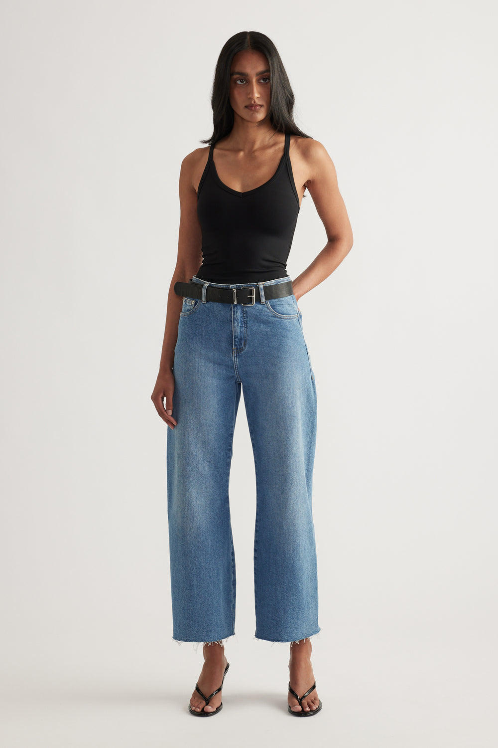 Issy Sculpt Tank