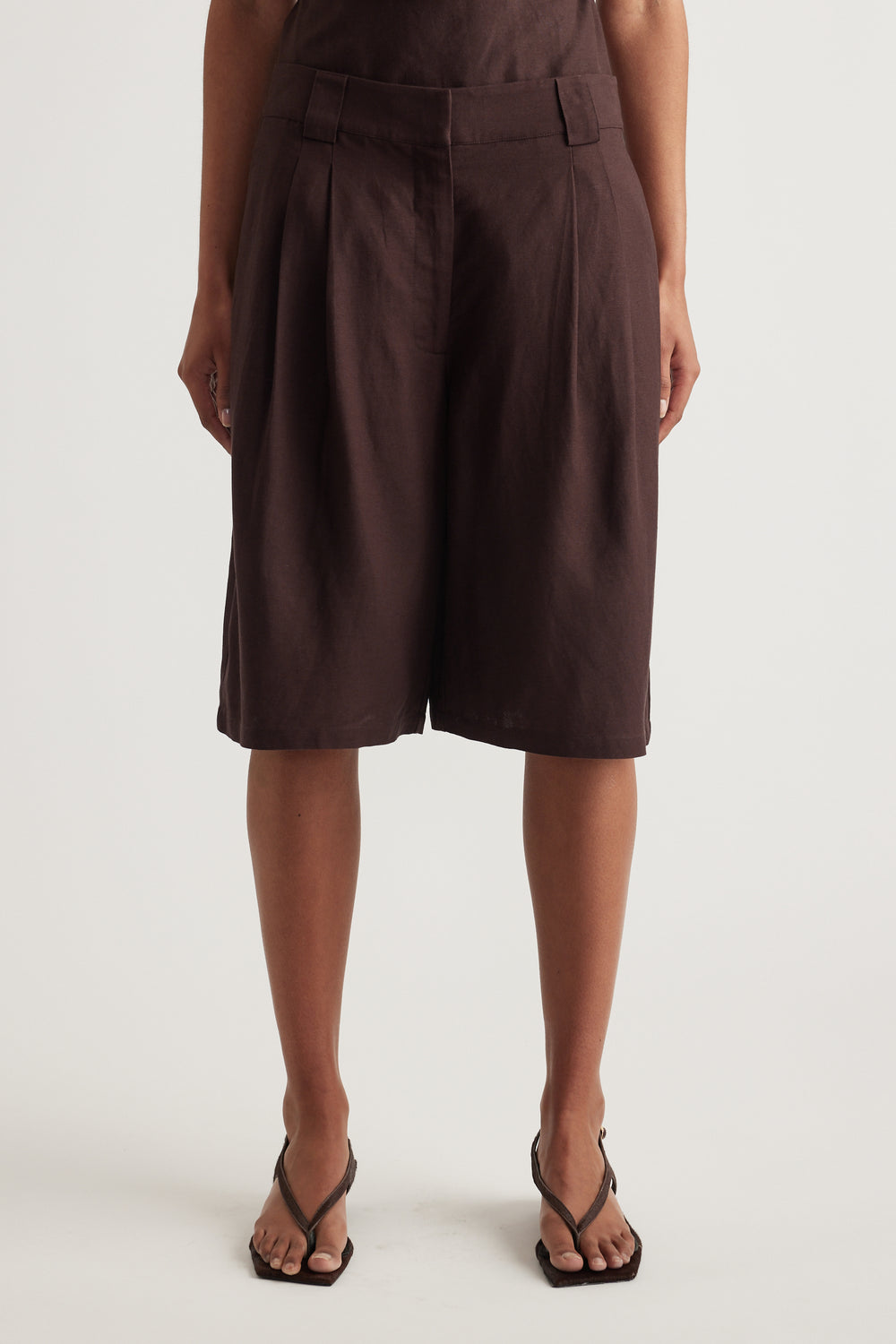 Gwen Linen Blend Shorts