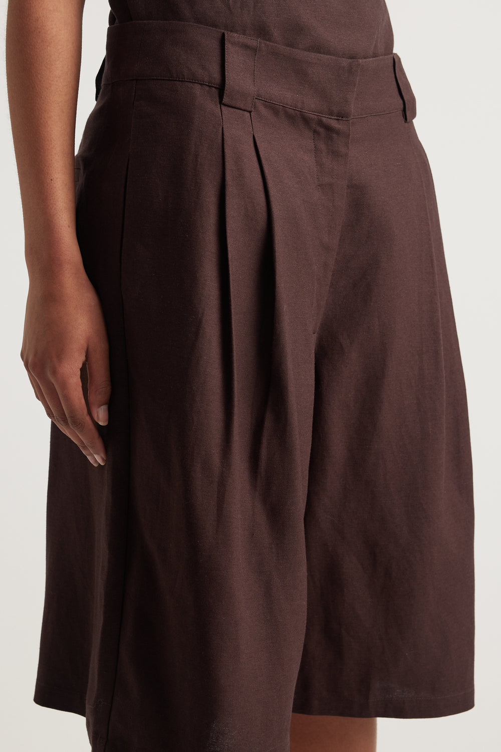 Gwen Linen Blend Shorts
