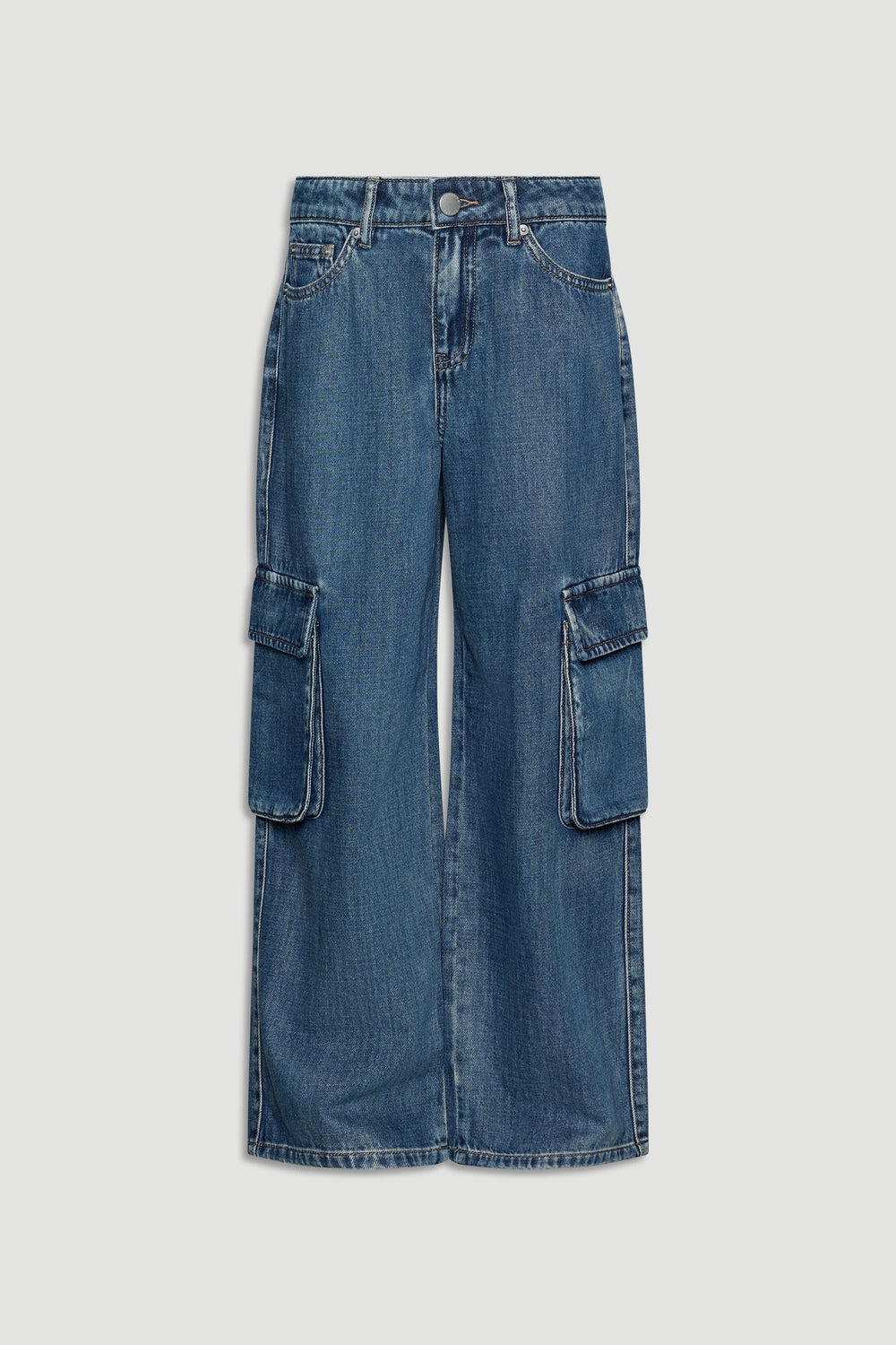 Girls’ mid-blue denim cargo pants with side flap pockets and wide-leg silhouette for casual, versatile wear.
